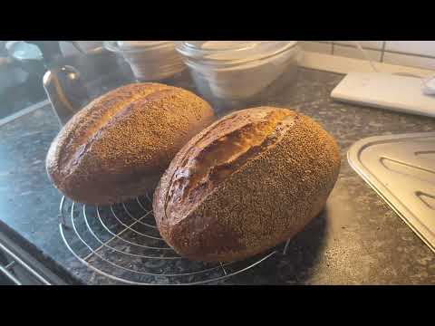 Видео: ,303. 🍞ПРОСТО БЕЛЫЙ ВКУСНЫЙ ХЛЕБ НА ЗАКВАСКЕ!