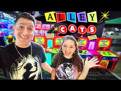 Видео: Давайте исследуем игровой зал Alley Cats в Далласе, штат Техас!