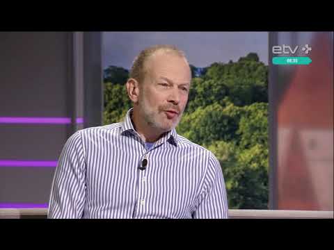 Видео: Как научиться читать на 50 языках и говорить на восьми? Советы полиглота Дмитрия Петрова