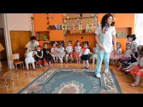 Видео: Пролетно тържество на 1-ва група 2017 г. - Част 1