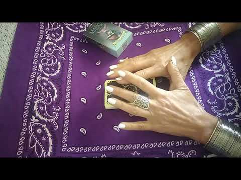 Видео: Човекът, който мисли за вас ✨️ Кой е ТОЙ и какво е в мислите МУ☀️💥☀️