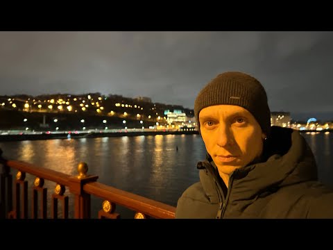 Видео: Жизнь в Киеве: День рождения мамы, Прогулка Пешеходным мостом, Пражский парк #киев #жизнь