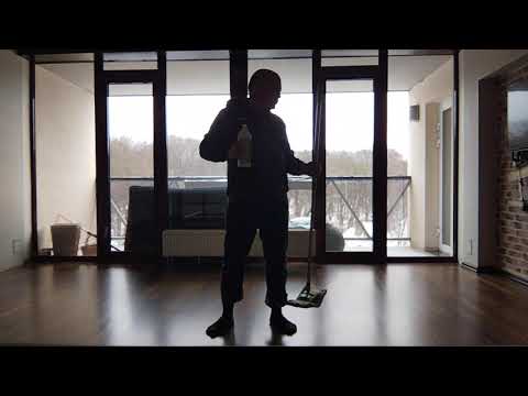 Видео: Покрытие паркета воском