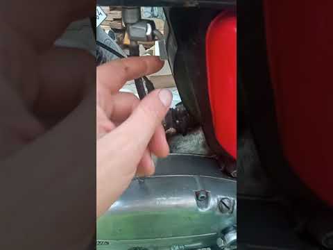 Видео: почему Ява плохо роботает,плохо заводиться и глохнет двигатель???