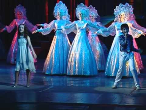 Видео: «Маленький принц» - Саша Лазин и Лиза Дрозд