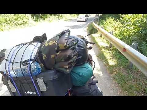 Видео: Первое путешествие на Bajaj Boxer 150 Часть 1.