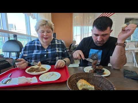 Видео: Заехали на обед в кафе не знаю что и выбрать.