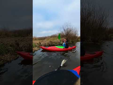 Видео: Каяк «Страча» + речка Ржавка = отличный день на воде!