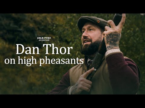 Видео: Дэн Тор стреляет фазанов в поместье Аппервуд, Сэддлворт