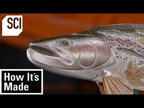 Видео: Как изготавливаются скульптуры из кожи | Как это сделано