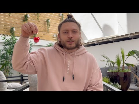 Видео: Нужно ТРОГАТЬ ее на свидании?