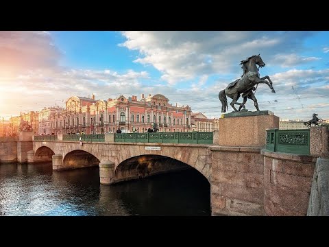 Видео: От Московского вокзала по Невскому проспекту. 