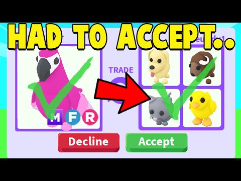 Видео: Я принял КАЖДУЮ СДЕЛКУ в течение 1 часа в Adopt Me!