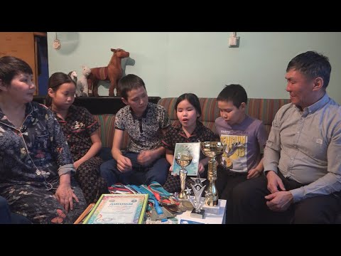 Видео: "Будем вместе". 10_08.04.2023 г. Приемная семья Саввиновых, Верхневилюйский улус.