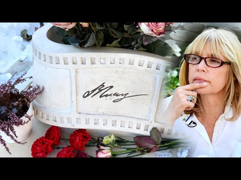Видео: КАК СЕГОДНЯ ВЫГЛЯДИТ ПАМЯТНИК СТОИМОСТЬЮ 10 МИЛЛИОНОВ НА МОГИЛЕ АКТРИСЫ ВЕРЫ ГЛАГОЛЕВОЙ 31.01.2026