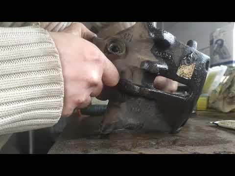 Видео: Ремонт суппорта. Ремонт ручника citroen c5