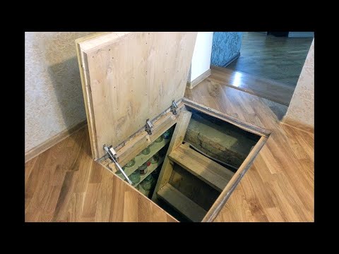 Видео: Укладка ламината на люк