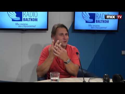 Видео: Спортивный фотограф Роман Кокшаров в программе "Разворот". MIX TV