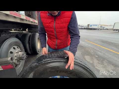 Видео: Пробил колесо на грузовике Volvo vnl ￼ в штате Вашингтон🇺🇸