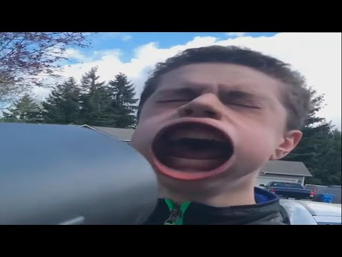 Видео: Олёша смотрит видива #1