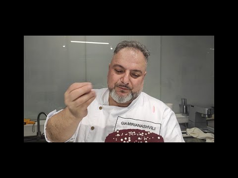 Видео: Красный бархат  "Торт Красный Бархат: История и Рецепт, Который Стоит Попробовать"