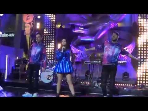 Видео: ИНФИНИТИ. Крылья. Ты мой герой (Шоу в Вегасе. РУ.ТВ 15.03.15)