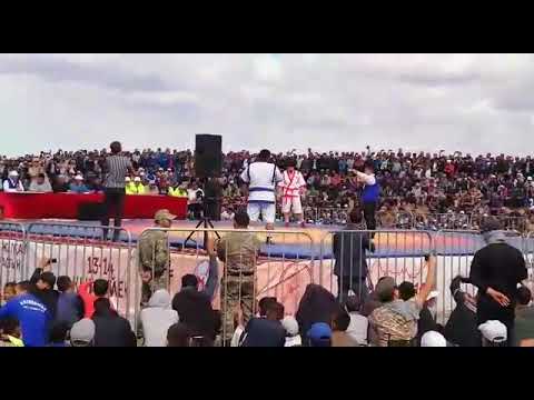 Видео: Финал. Түйе палуан Маңғыстаулық лақап аты "Қара бура" мен Ресейлік палуан. Қара бураның жеңіске жетк