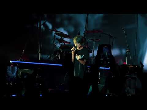 Видео: Zemfira — «Небо Лондона» (Batumi 2025)