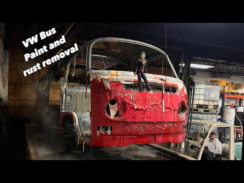 Видео: Химическая обработка автобуса Volkswagen Westfalia 1969 года