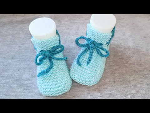 Видео: Проще некуда/ Пинетки на двух спицах без шва