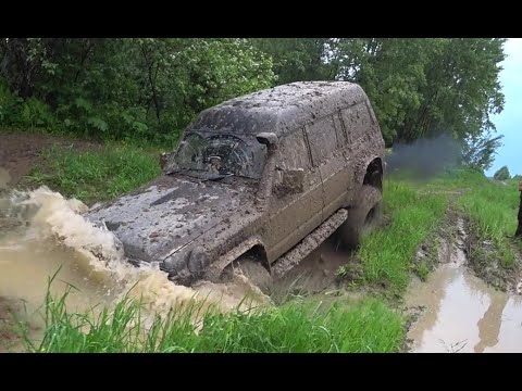 Видео: Nissan Safari первый выезд, Toyota Land Cruiser на цепях Offroad