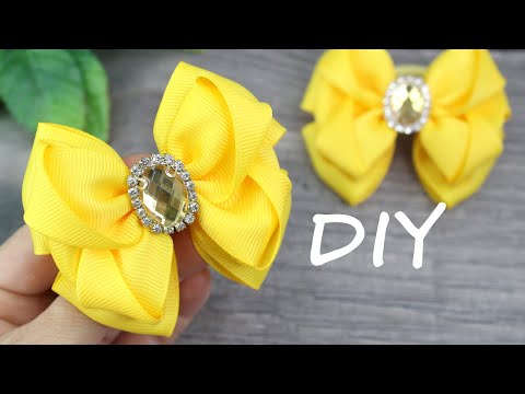 Видео: DIY Ribbon bow / Как сделать бантики / Clase magistral de arco