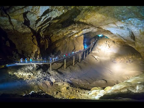 Видео: НЕРЕАЛЬНО КРАСИВО И ОЧЕНЬ ИНТЕРЕСНО В ПЕЩЕРЕ.МАСШТАБЫ ПРОСТО ВПЕЧАТЛЯЮТ.НОВОАФОНСКАЯ ПЕЩЕРА