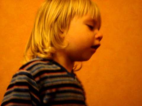 Видео: марк чихает