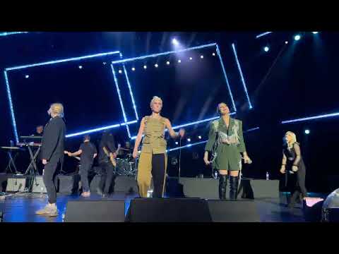 Видео: #2Маши Босая (НА БИС) 13.05.22 Крокус Сити Холл