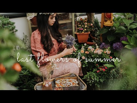 Видео: # 13 Những Bông Hoa Cuối Hè | Последние цветы лета | Песочное печенье со съедобными цветами {SUB}