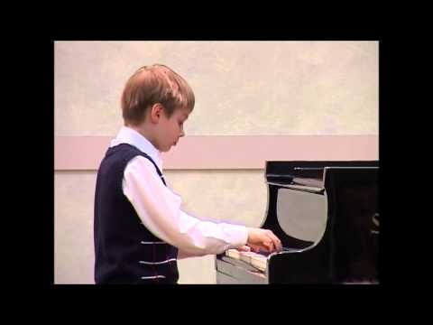 Видео: Э.Григ "Свадебный день в Трольхаугене" E.Grieg Wedding Day at Troldhauen