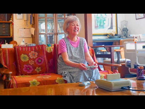 Видео: 90-летняя бабушка играет в видеоигры | О "Куро" | Влог о японском образе жизни