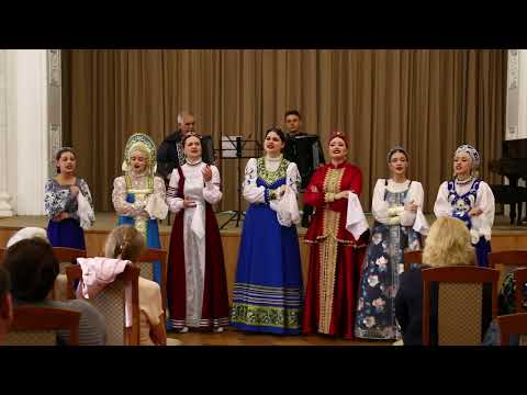Видео: Ансамбль солистов «Русские узоры» - «Ночка луговая»