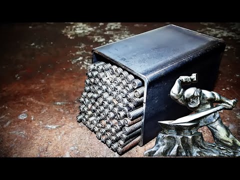 Видео: Дамасская сталь из боуденов-тросов мотоциклов.