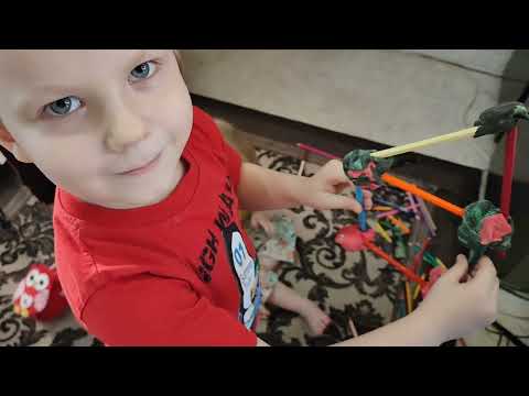 Видео: ВЕЧЕР ИДЁМ В ГОСТИ/ИСПЕКЛИ ШАРЛОТКУ👍 👶👶ГУЛЯЮТ С ПАПОЙ..