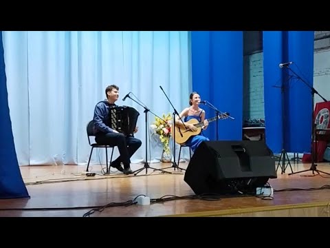 Видео: Концерт в ДК с.Рахинка. "Любовь - волшебная страна" и другие песни.