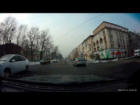 Видео: По центру Уссурийска, январь 2022 г.