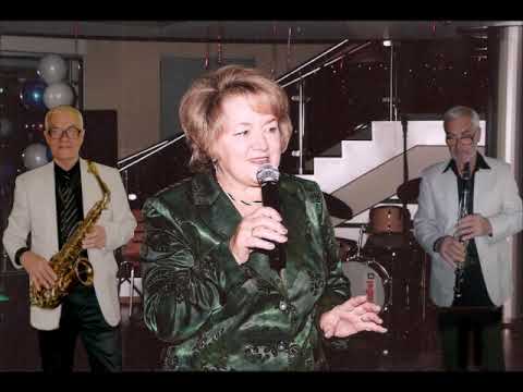 Видео: В ресторане