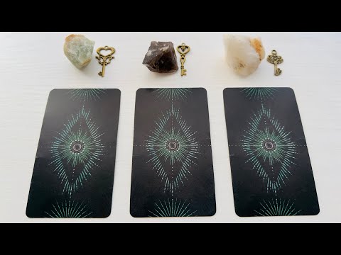 Видео: Что он хочет сказать тебе прямо сейчас ⁉️💥 💌 3 варианта ответа ✨ гадание 🔮 