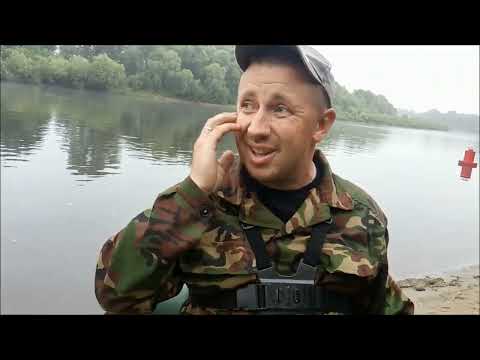 Видео: Ловля на пиявку кукурузу на донные удочки с лодки.