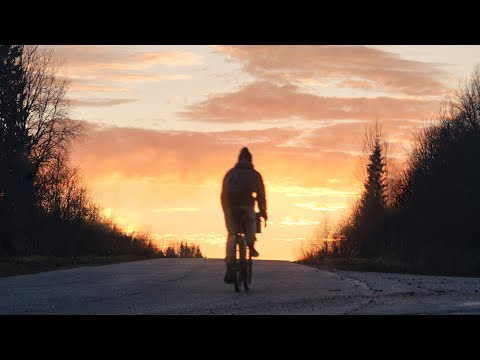 Видео: Советская эпоха памятников. Наследие СССР. Путешествие 140км по холоду. Marin Nicasio Plus