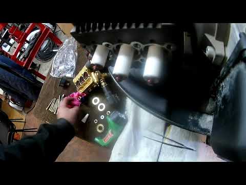 Видео: Ремонт профессиональной мойки Annovi Reverberi Blue Clean 955. Часть 2..