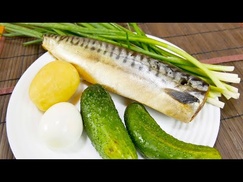 Видео: Салат с копченой скумбрией
