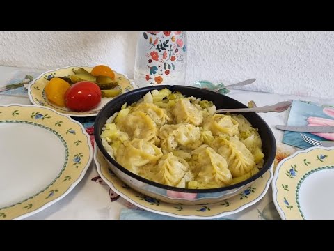 Видео: Манты на овощной подушке!Очень быстро и вкусно!